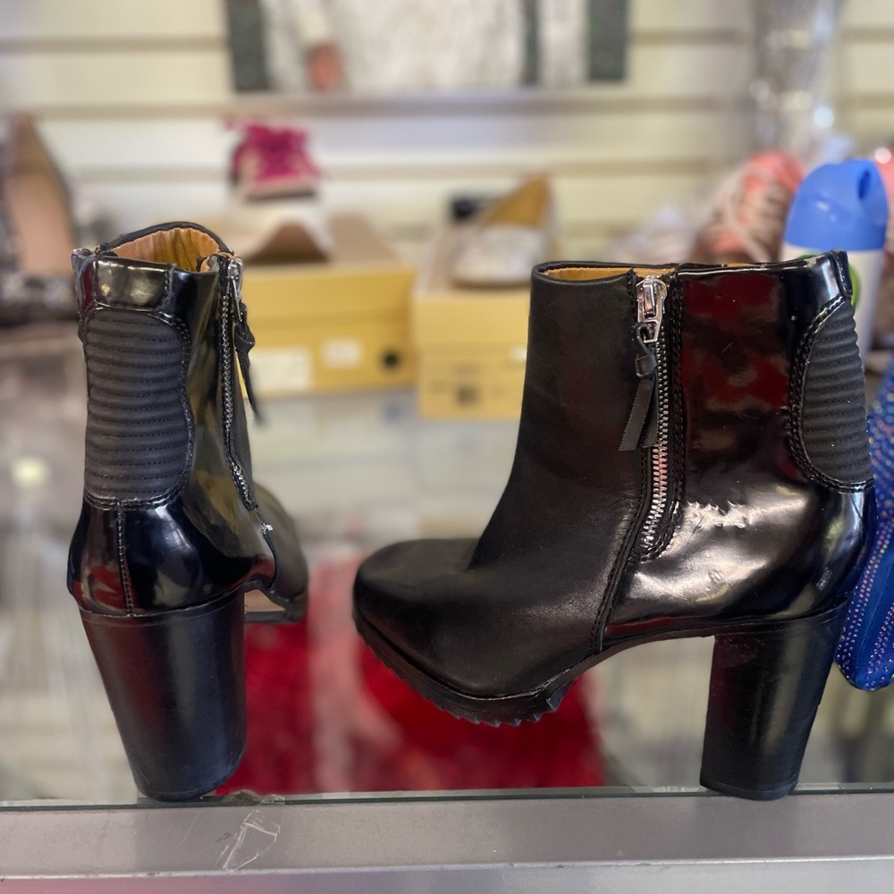Booties - Picture 3 of 3